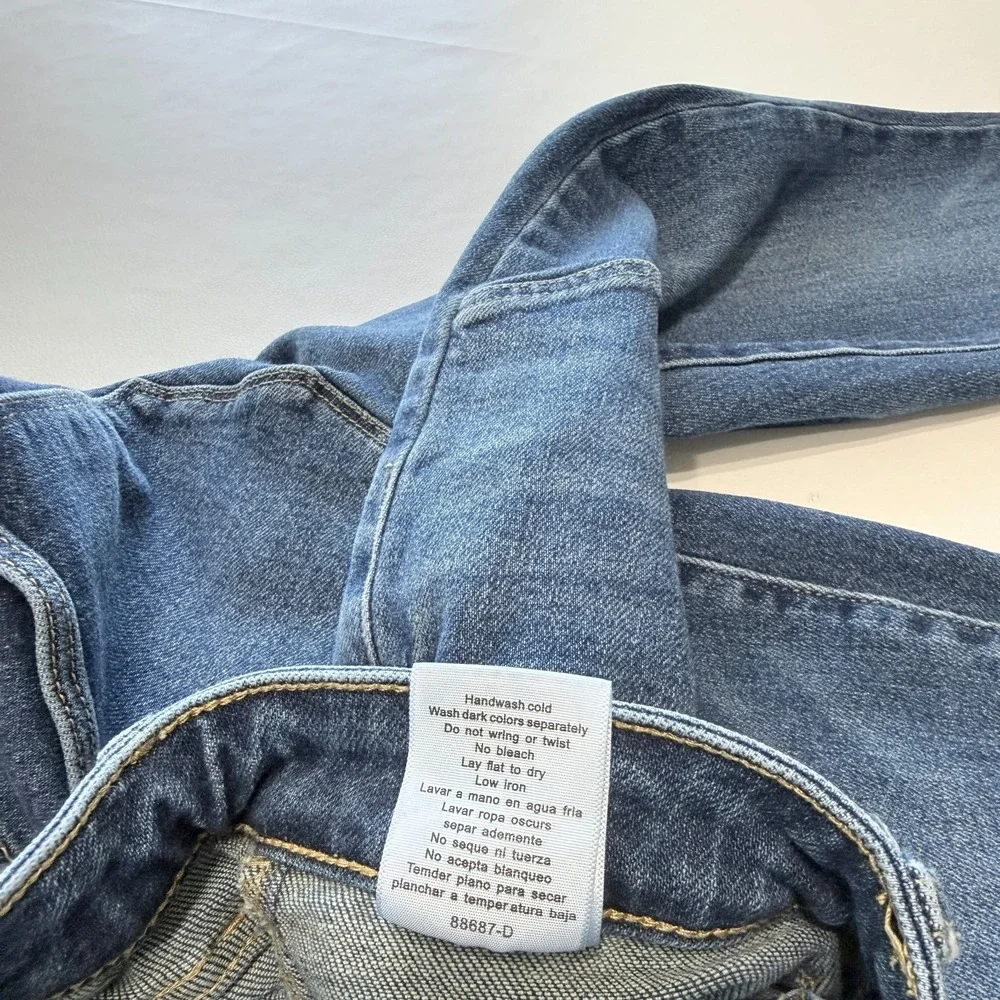 Judy Blue Deep Thoughts Jeans Size 13/31 (30x29) Relaxed Skinny Blue Medium Wash